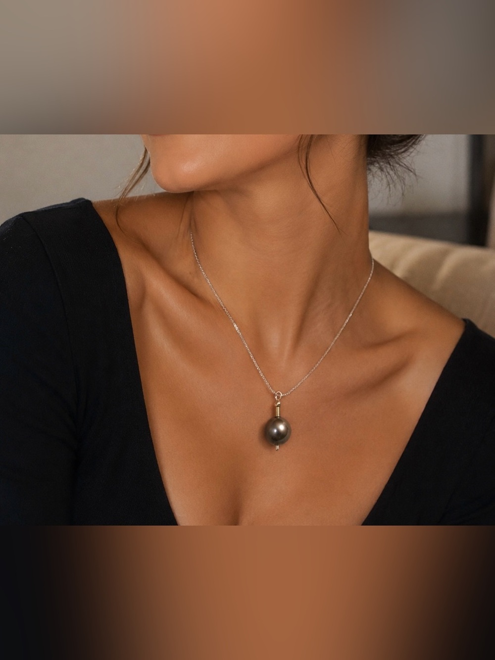 New in Box Freshwater Pearl Necklace & Earrings